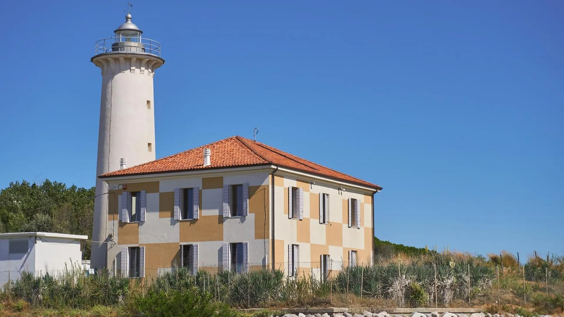 Villa With Private Garden And Barbeque - Beahost Bibione 0*,  Italy